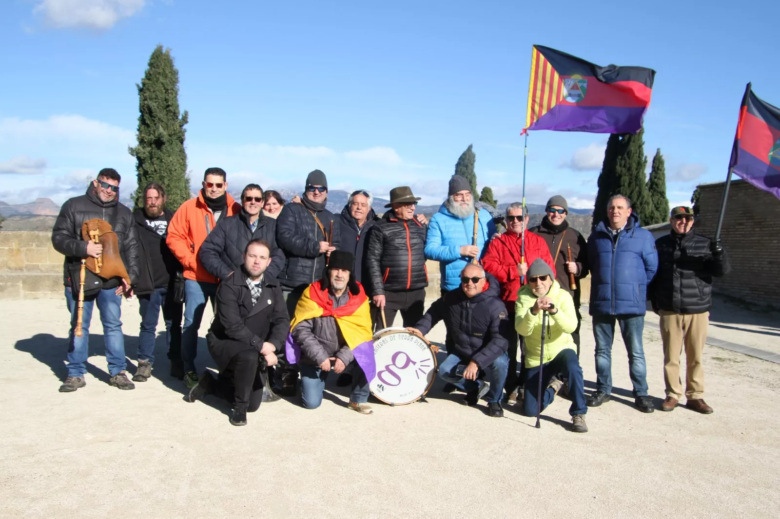 Círculo Republicano CRMAHU y CNT celebrando el décimo aniversario del Memorial 545. Foto Carlos Neofato