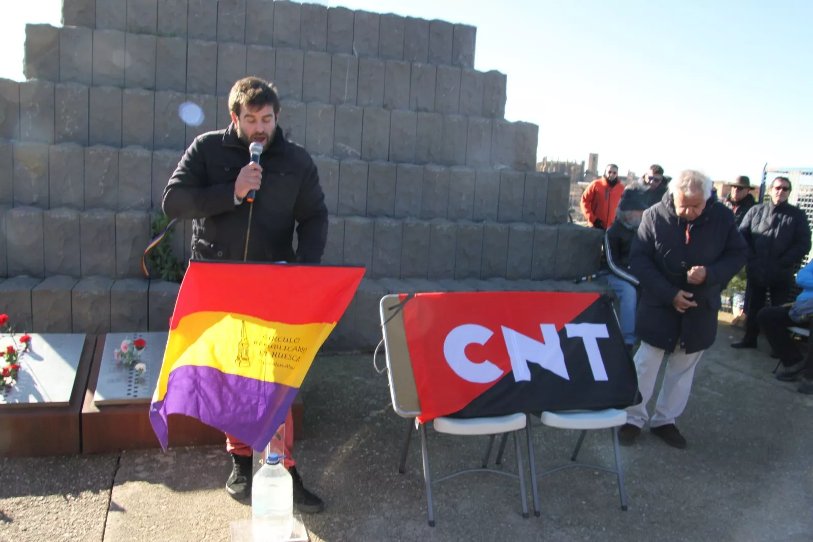 Círculo Republicano CRMAHU y CNT celebrando el décimo aniversario del Memorial 545. Foto Carlos Neofato