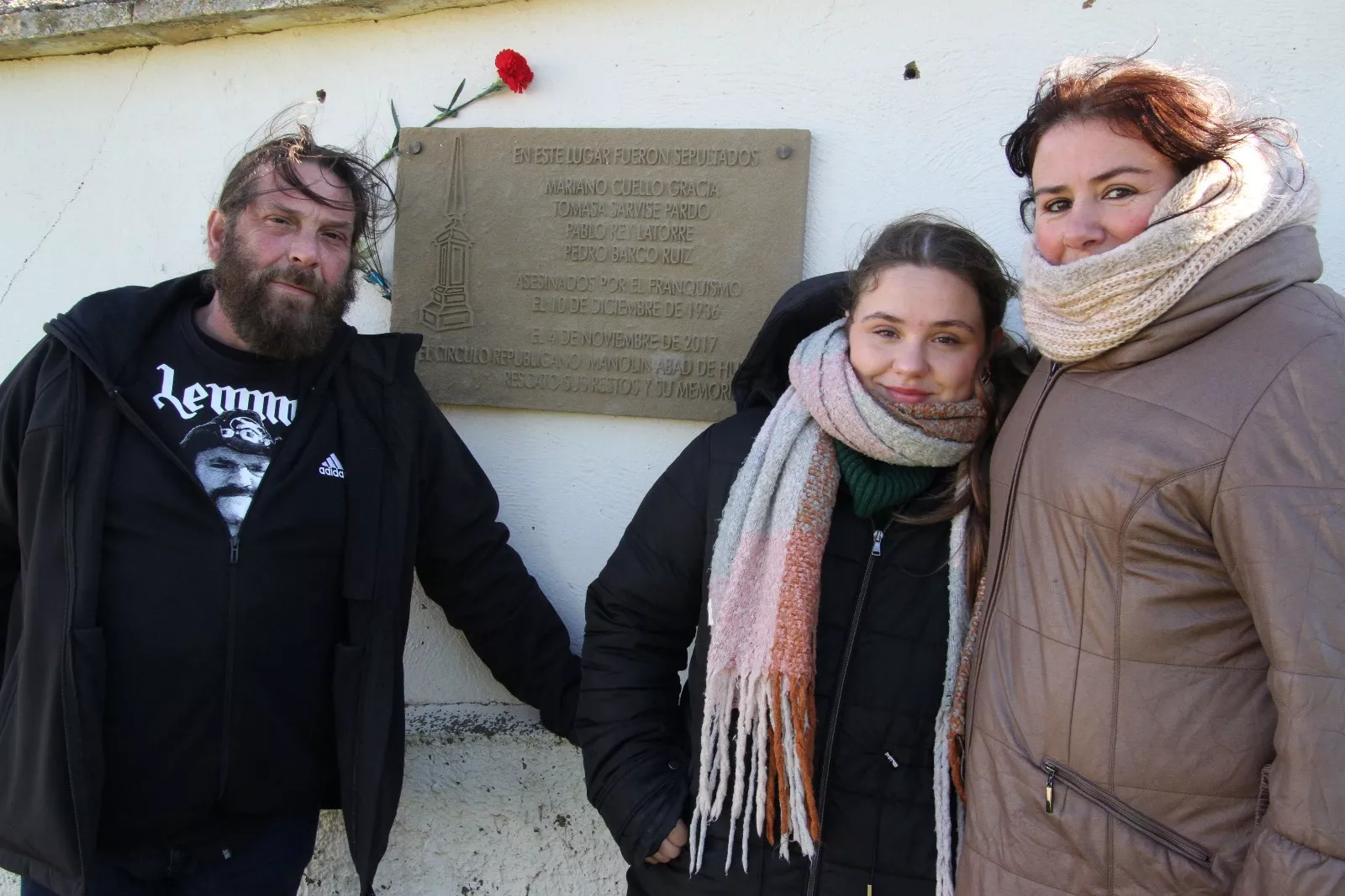 Círculo Republicano CRMAHU y CNT celebrando el décimo aniversario del Memorial 545. Foto Carlos Neofato