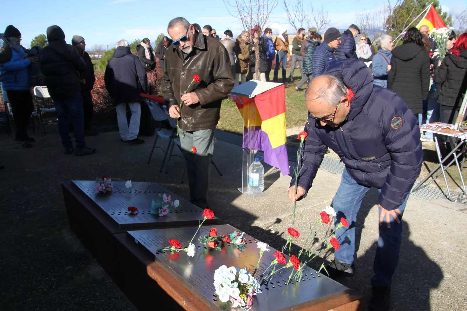 Círculo Republicano CRMAHU y CNT celebrando el décimo aniversario del Memorial 545. Foto Carlos Neofato