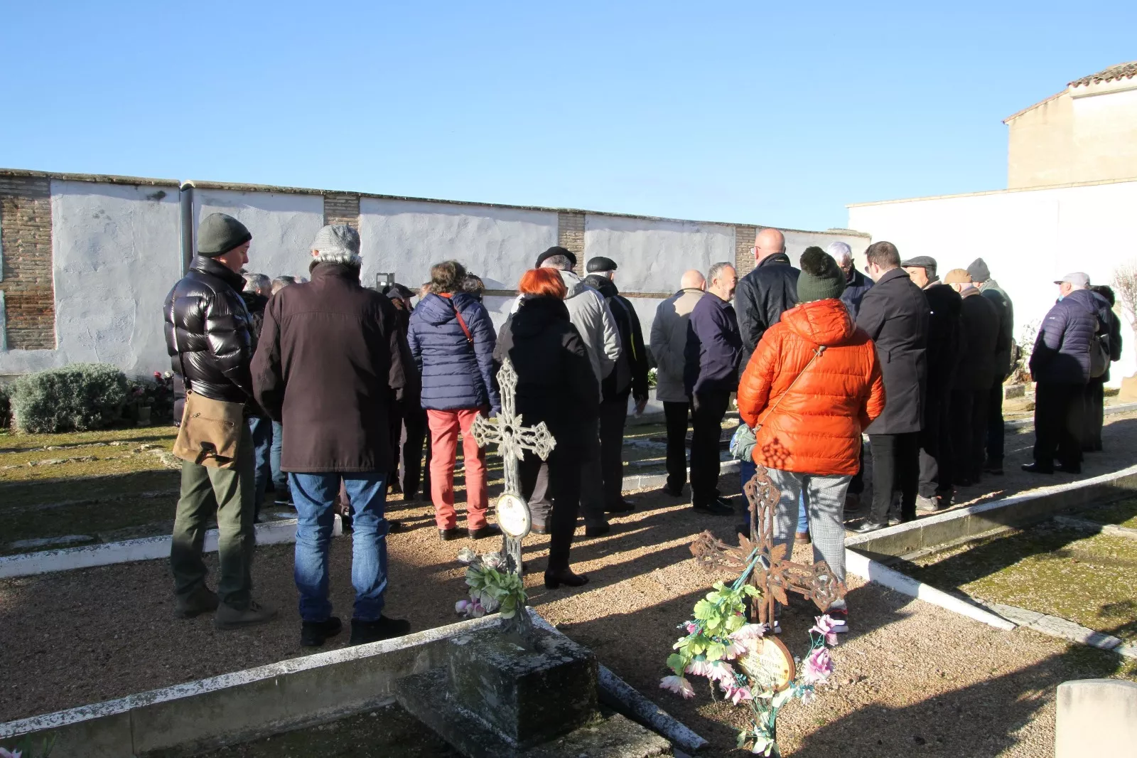 Círculo Republicano CRMAHU y CNT celebrando el décimo aniversario del Memorial 545. Foto Carlos Neofato