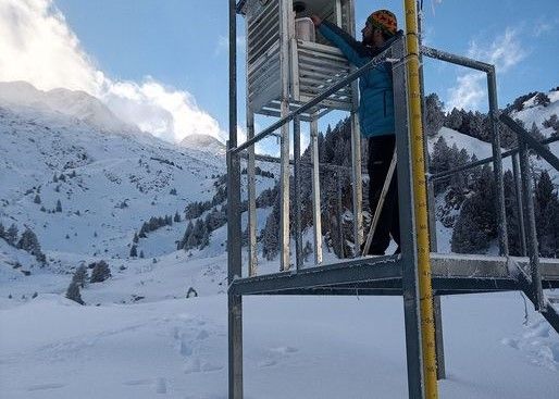 Estación meteorológica de la Renclusa Estación meteorológica de la Renclusa