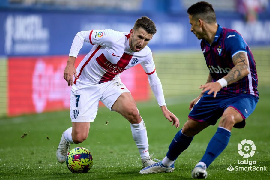 Imágenes del partido Eibar Huesca. Foto La Liga