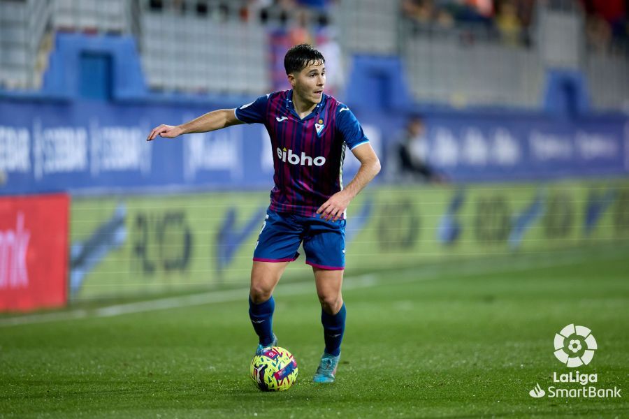 Imágenes del partido Eibar Huesca. Foto La Liga 