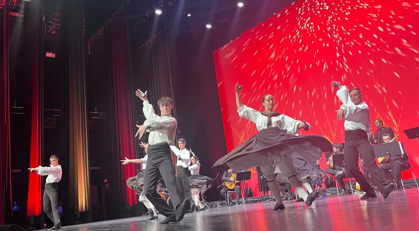 Décima gala de jota Amigos de Roberto a beneficio de Aspanoa. Foto Mercedes Manterola