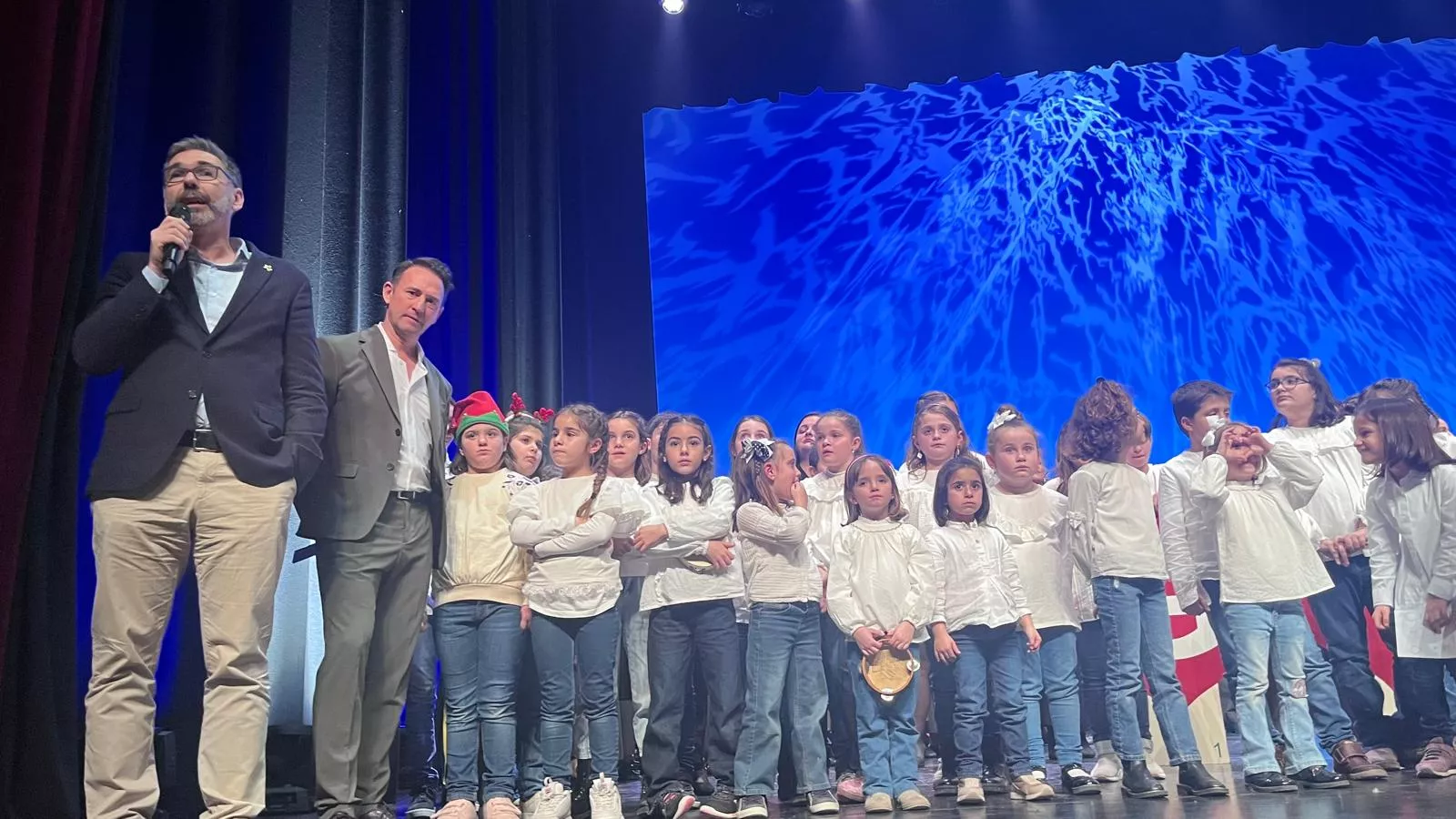 Décima gala de jota Amigos de Roberto a beneficio de Aspanoa. Foto Mercedes Manterola