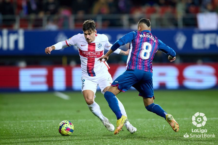 Imágenes del partido Eibar Huesca. Foto La Liga
