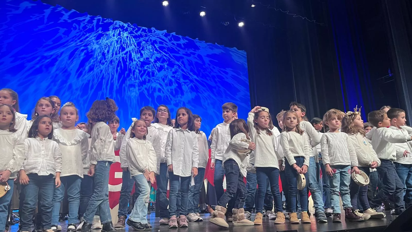 Décima gala de jota Amigos de Roberto a beneficio de Aspanoa. Foto Mercedes Manterola