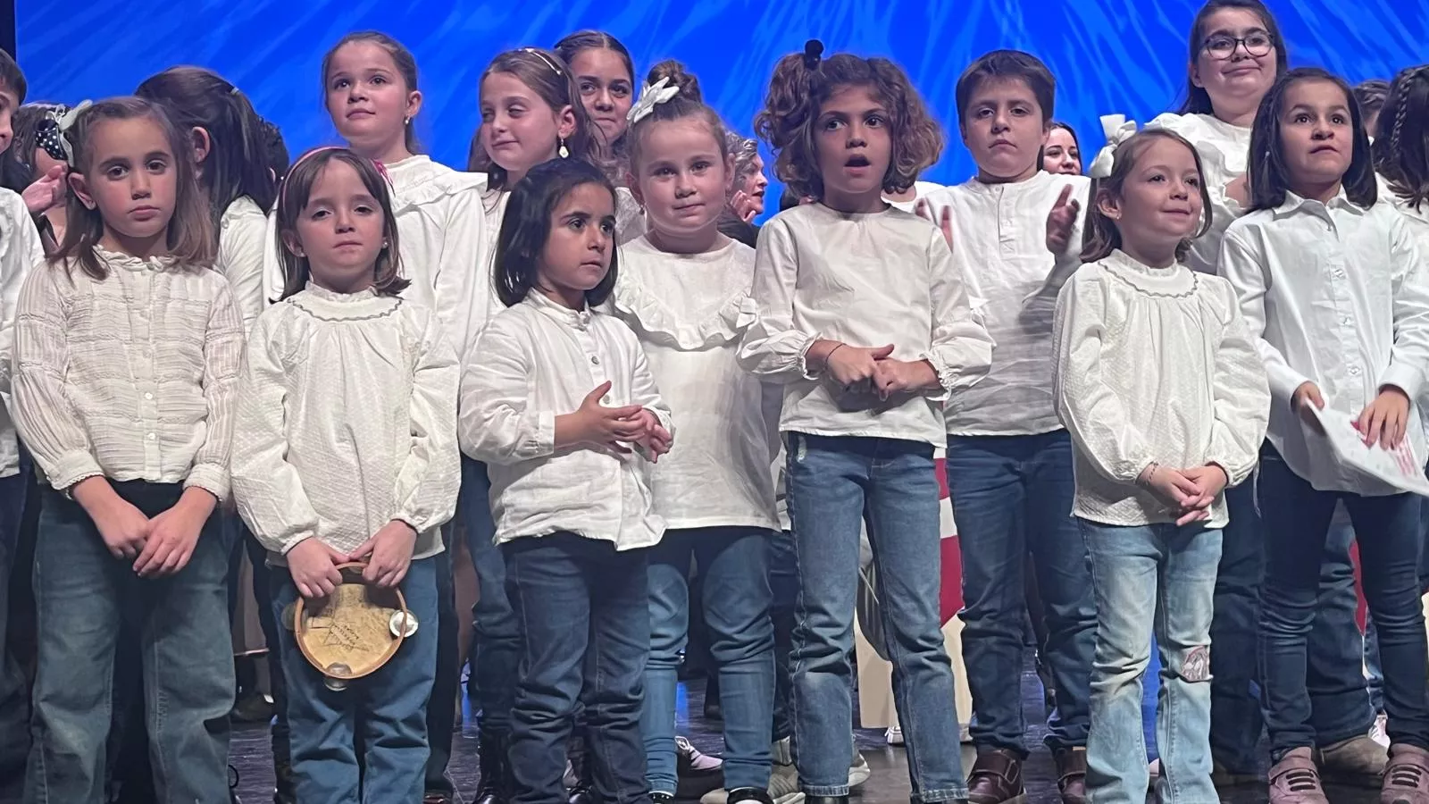 Décima gala de jota Amigos de Roberto a beneficio de Aspanoa. Foto Mercedes Manterola