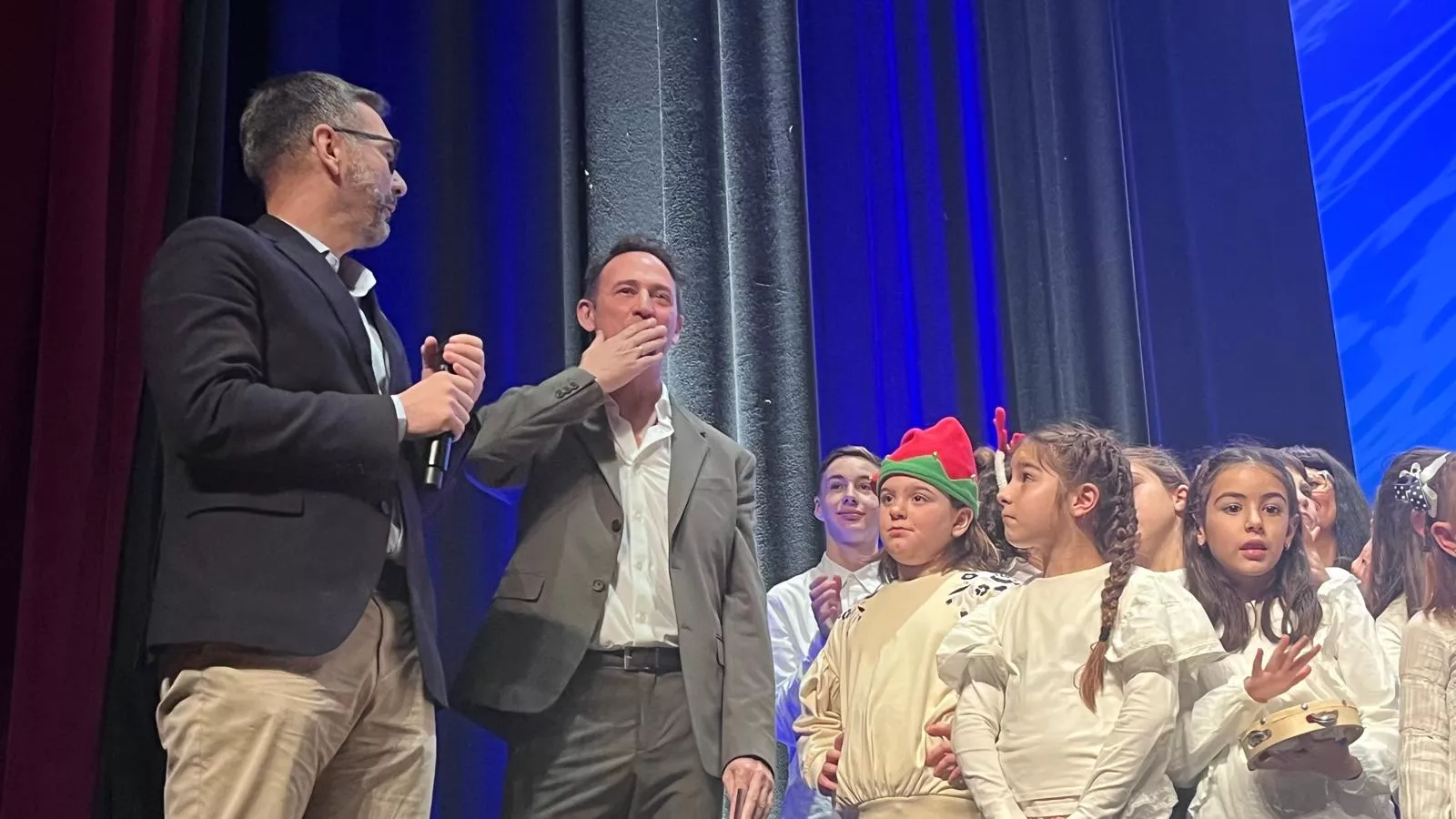 Décima gala de jota Amigos de Roberto a beneficio de Aspanoa. Foto Mercedes Manterola