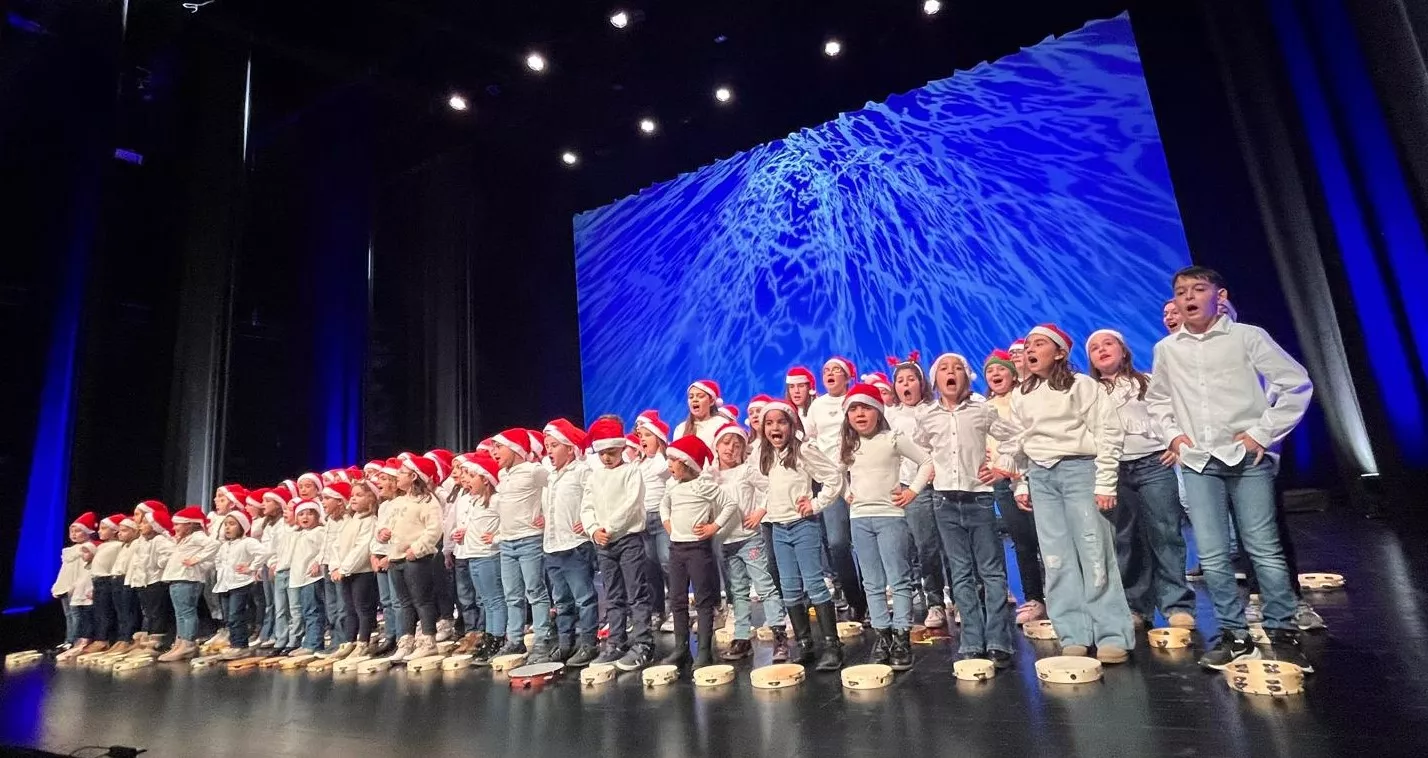 Décima gala de jota Amigos de Roberto a beneficio de Aspanoa. Foto Mercedes Manterola