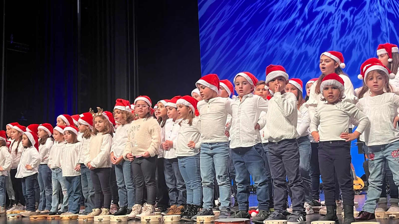 Décima gala de jota Amigos de Roberto a beneficio de Aspanoa. Foto Mercedes Manterola