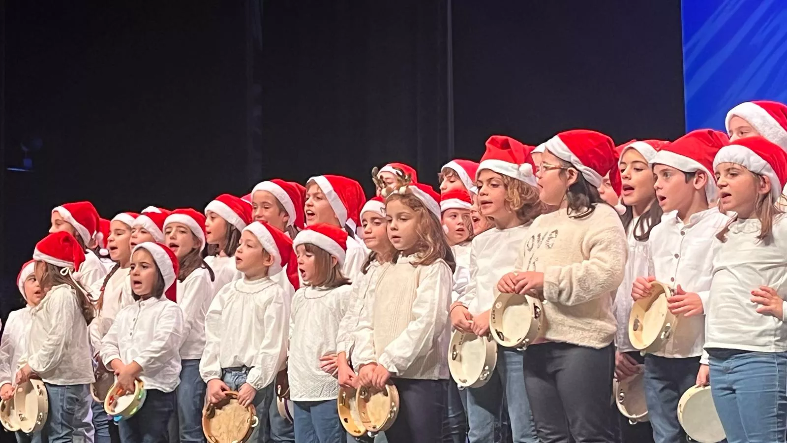 Décima gala de jota Amigos de Roberto a beneficio de Aspanoa. Foto Mercedes Manterola
