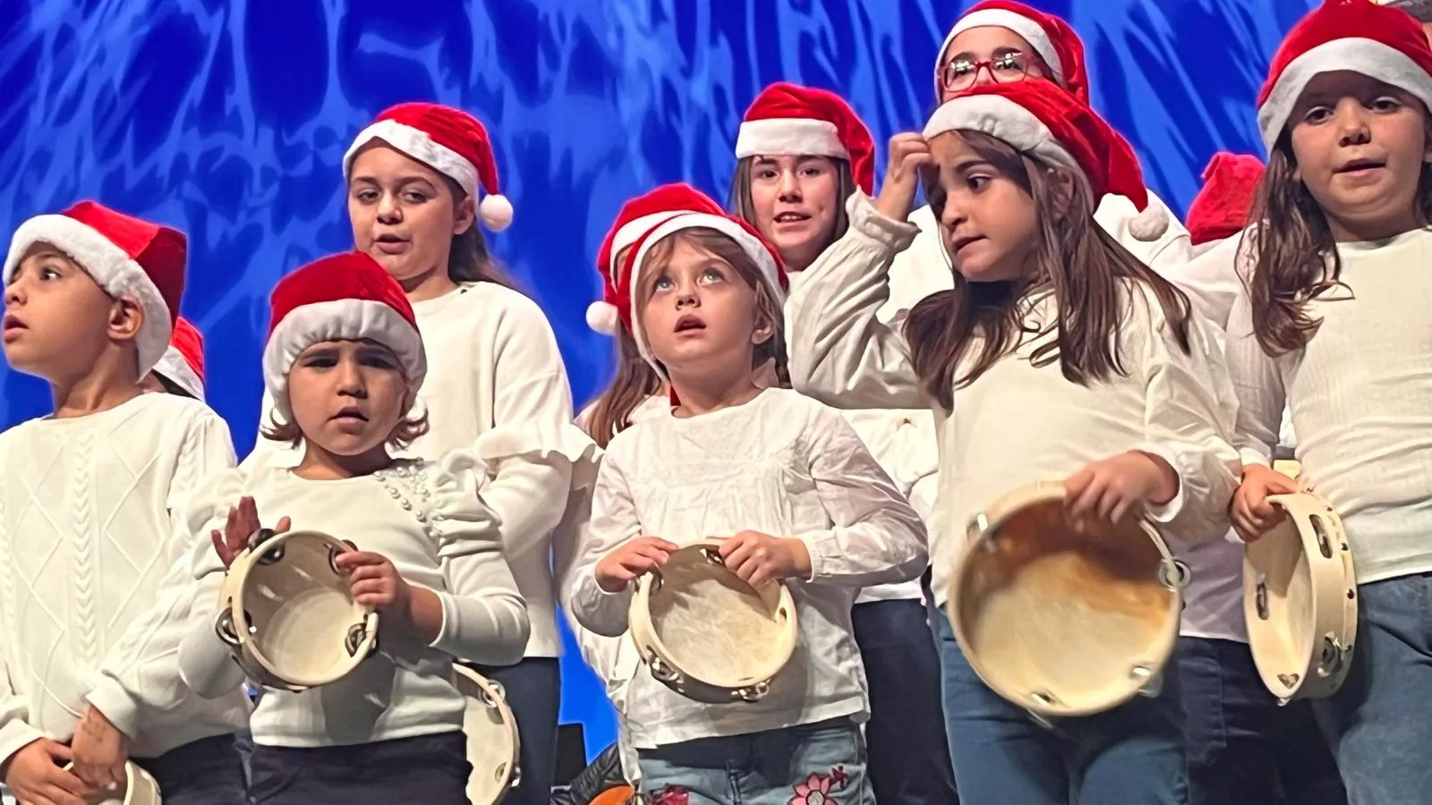 Décima gala de jota Amigos de Roberto a beneficio de Aspanoa. Foto Mercedes Manterola