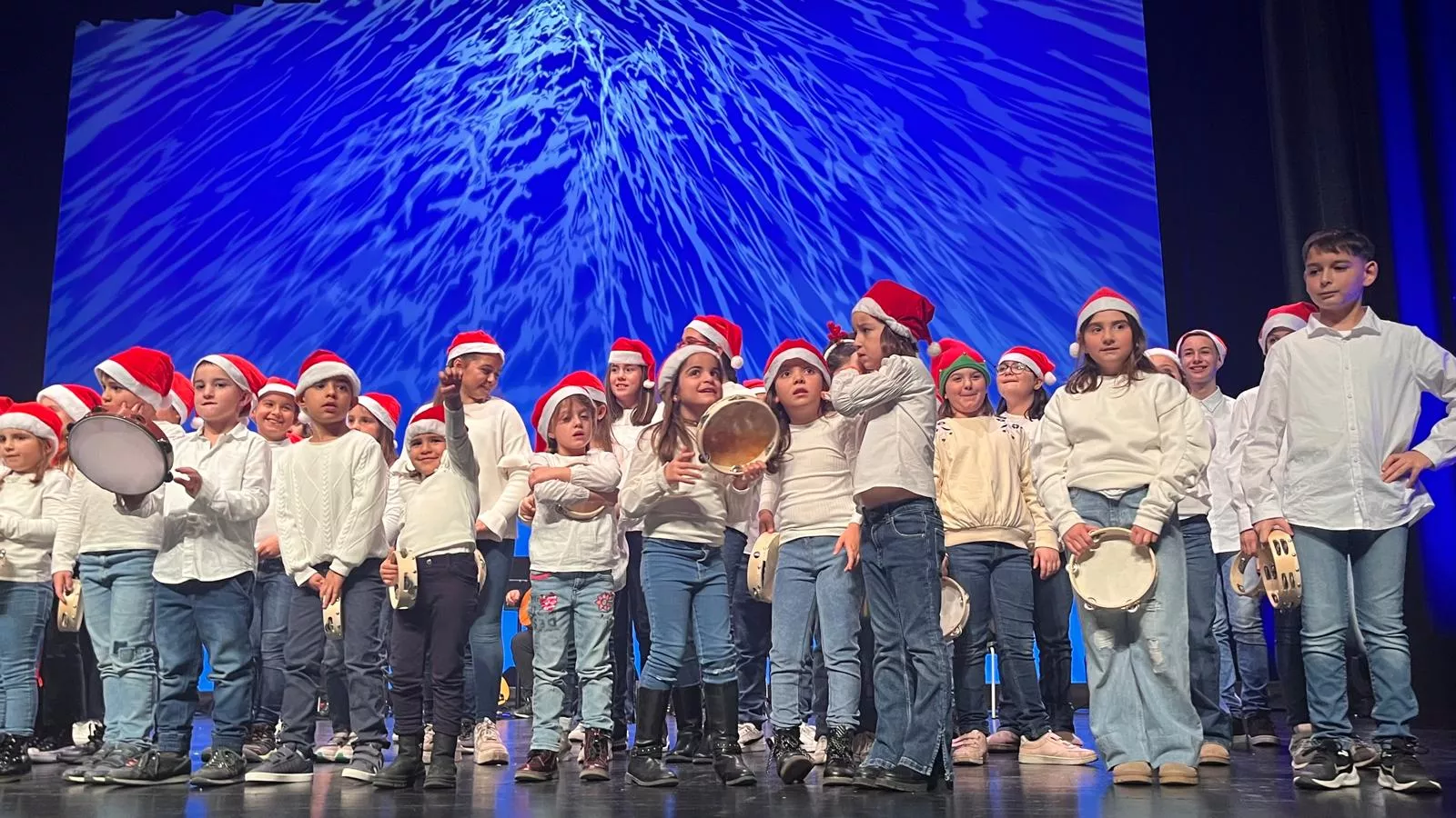 Décima gala de jota Amigos de Roberto a beneficio de Aspanoa. Foto Mercedes Manterola