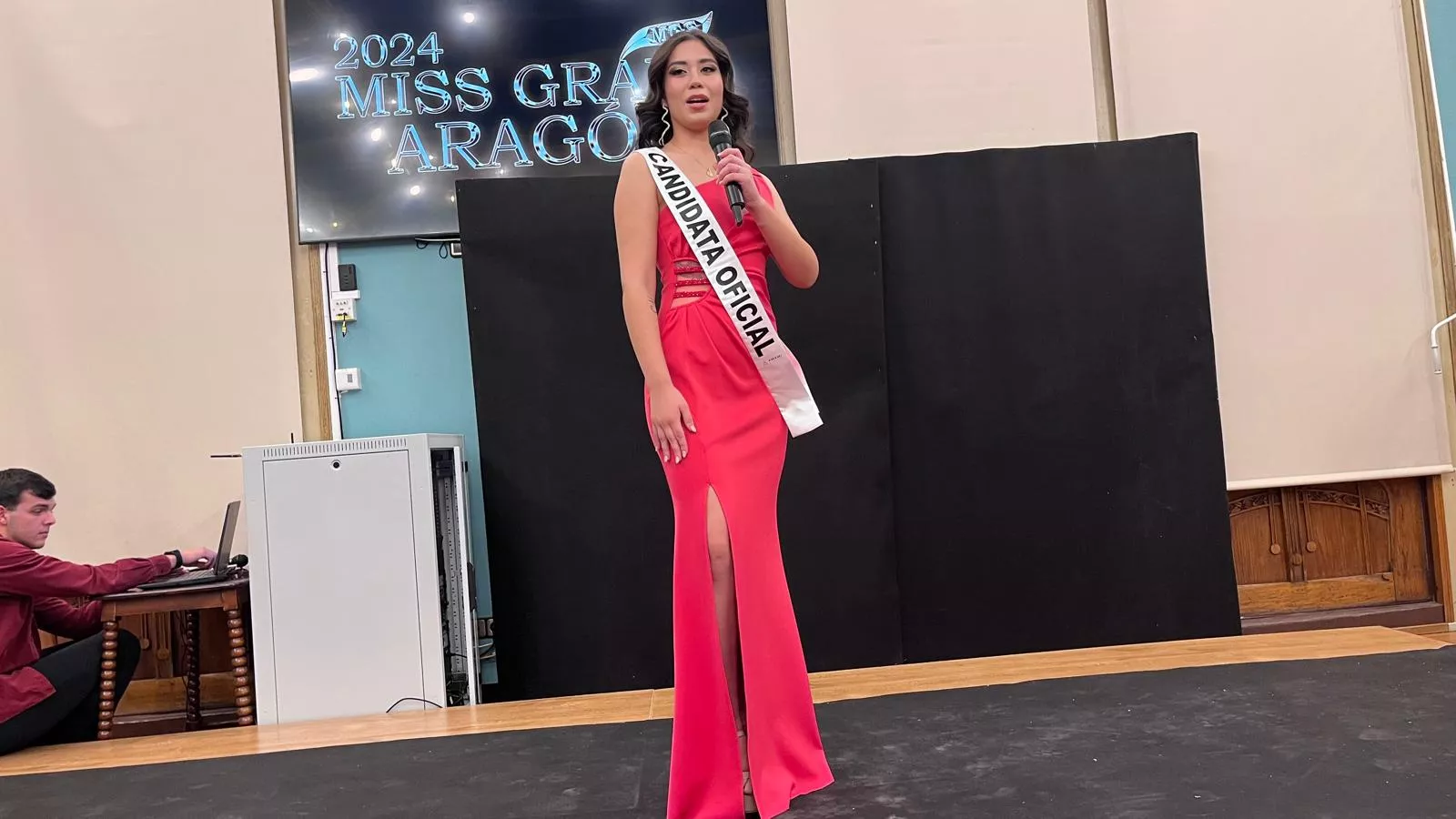 Daniela Cifuentes. Presentación de las candidatas de Huesca al Miss Grand Aragón 2024. Foto Myriam Martínez 