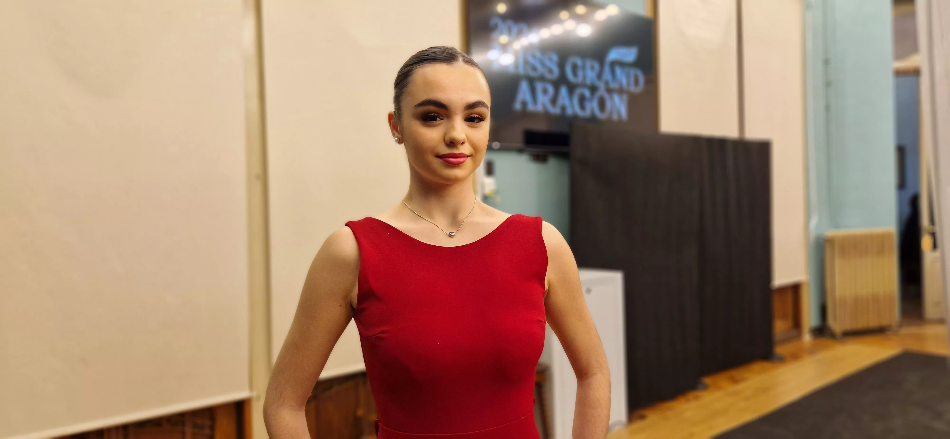 Laura Carrasco, en la presentación de las candidatas de Huesca al Miss Grand Aragón 2024. Foto Myriam Martínez 