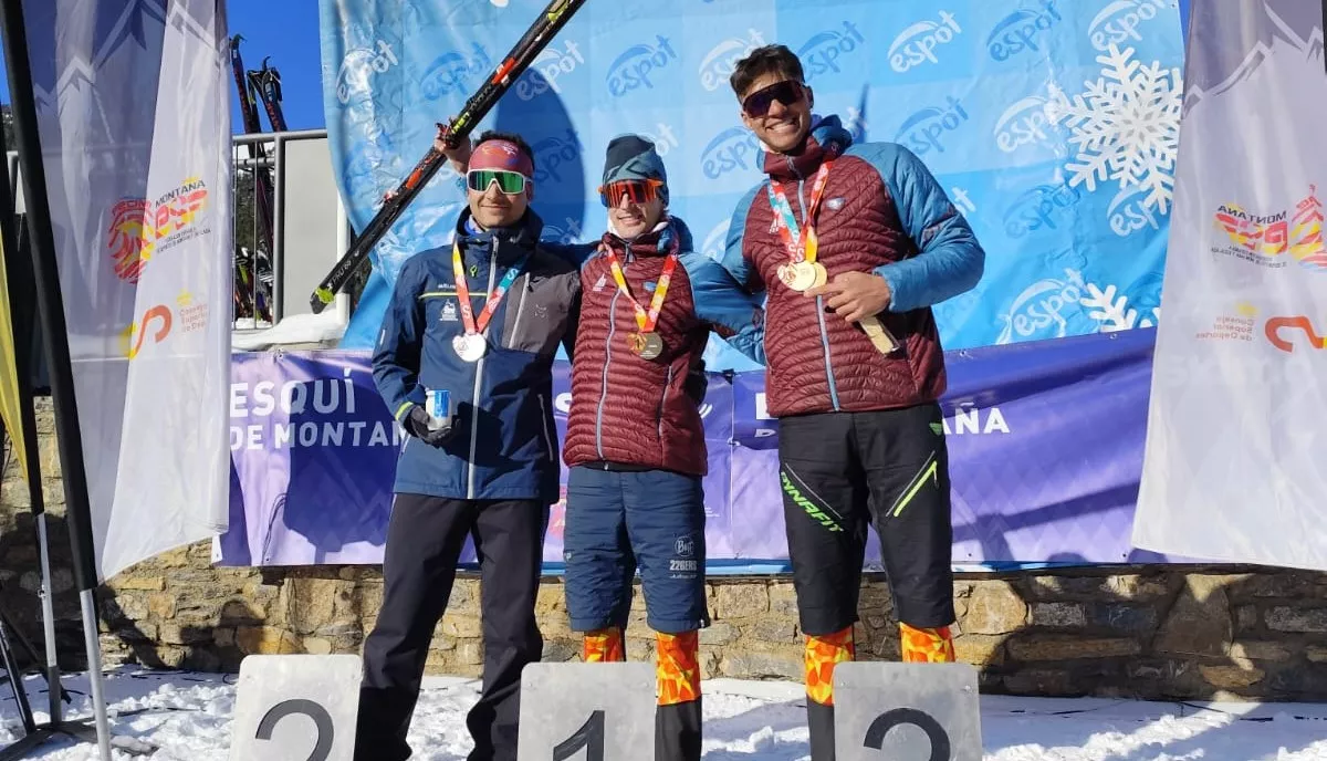 David Izquierdo plata senior en Vertical