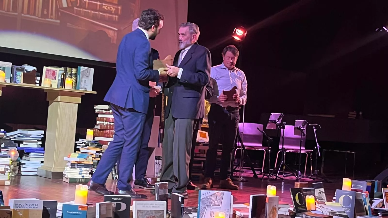 Gala del 75 aniversario del Instituto de Estudios Altoaragoneses. Foto Mercedes Manterola