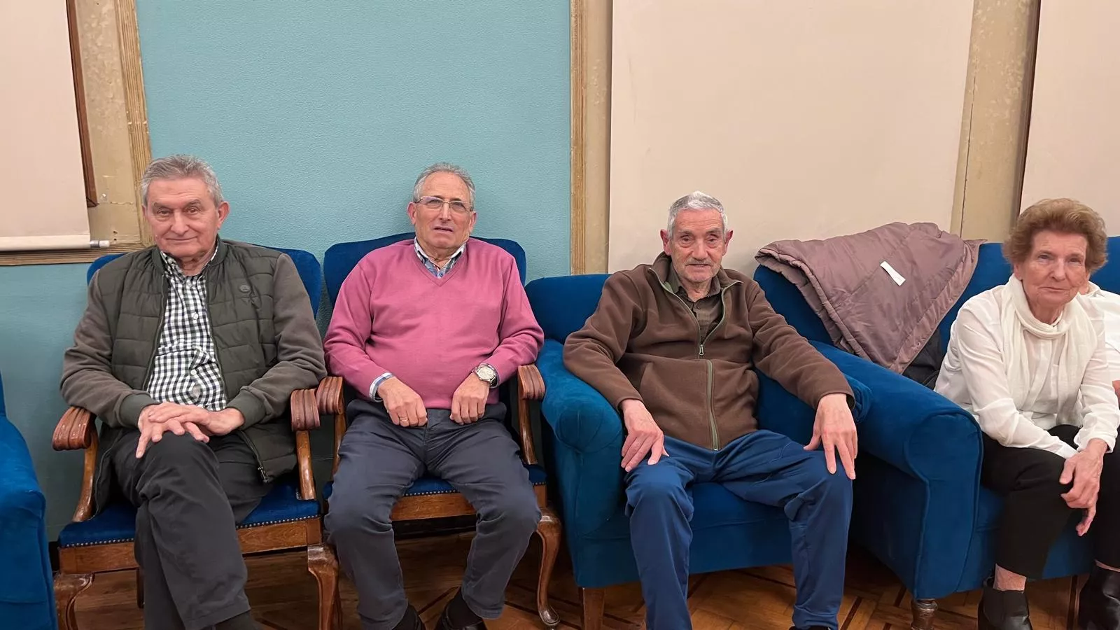 Entrega de premios y brindis navideño de los socios del Casino de Huesca. Foto Mercedes Manterola