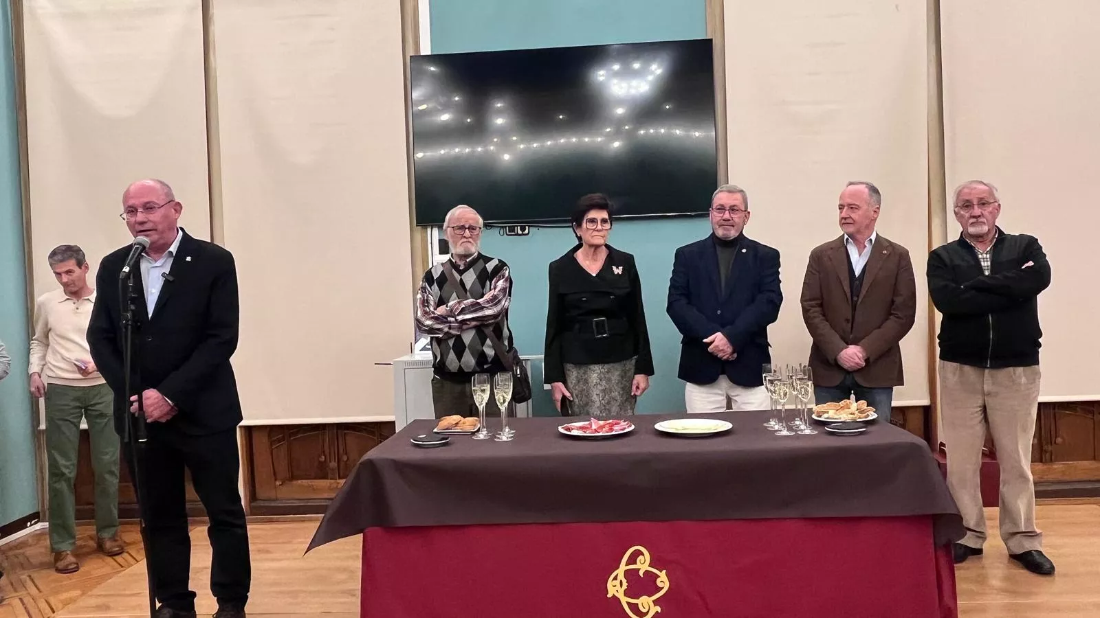 Entrega de premios y brindis navideño de los socios del Casino de Huesca. Foto Mercedes Manterola