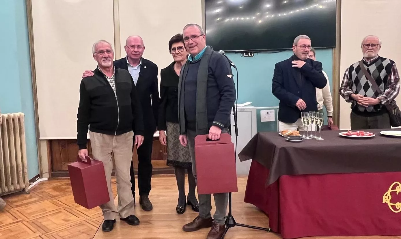 Entrega de premios y brindis navideño de los socios del Casino de Huesca. Foto Mercedes Manterola