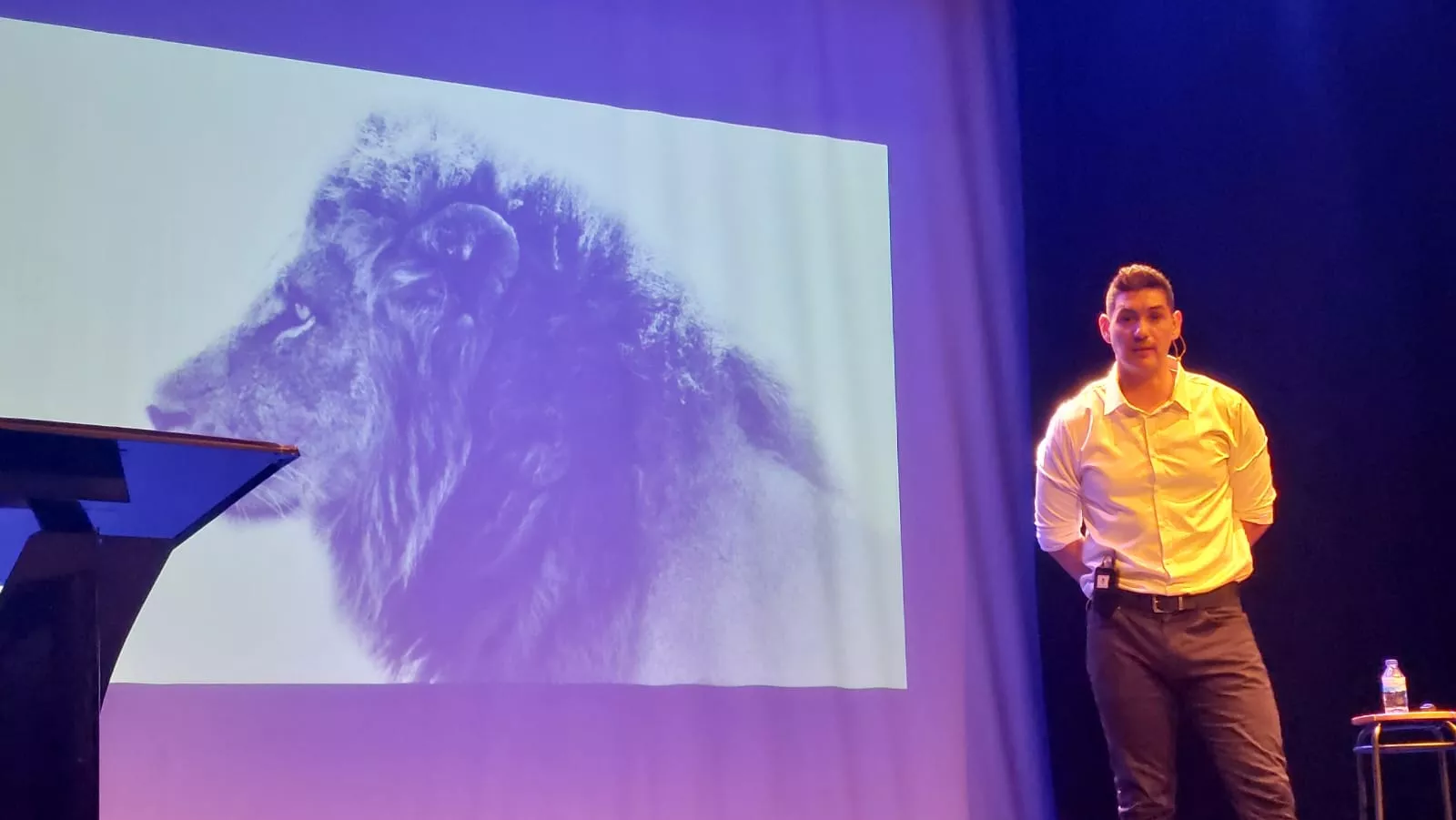 Presentación del libro Érase una vez de Sebastián Darpa