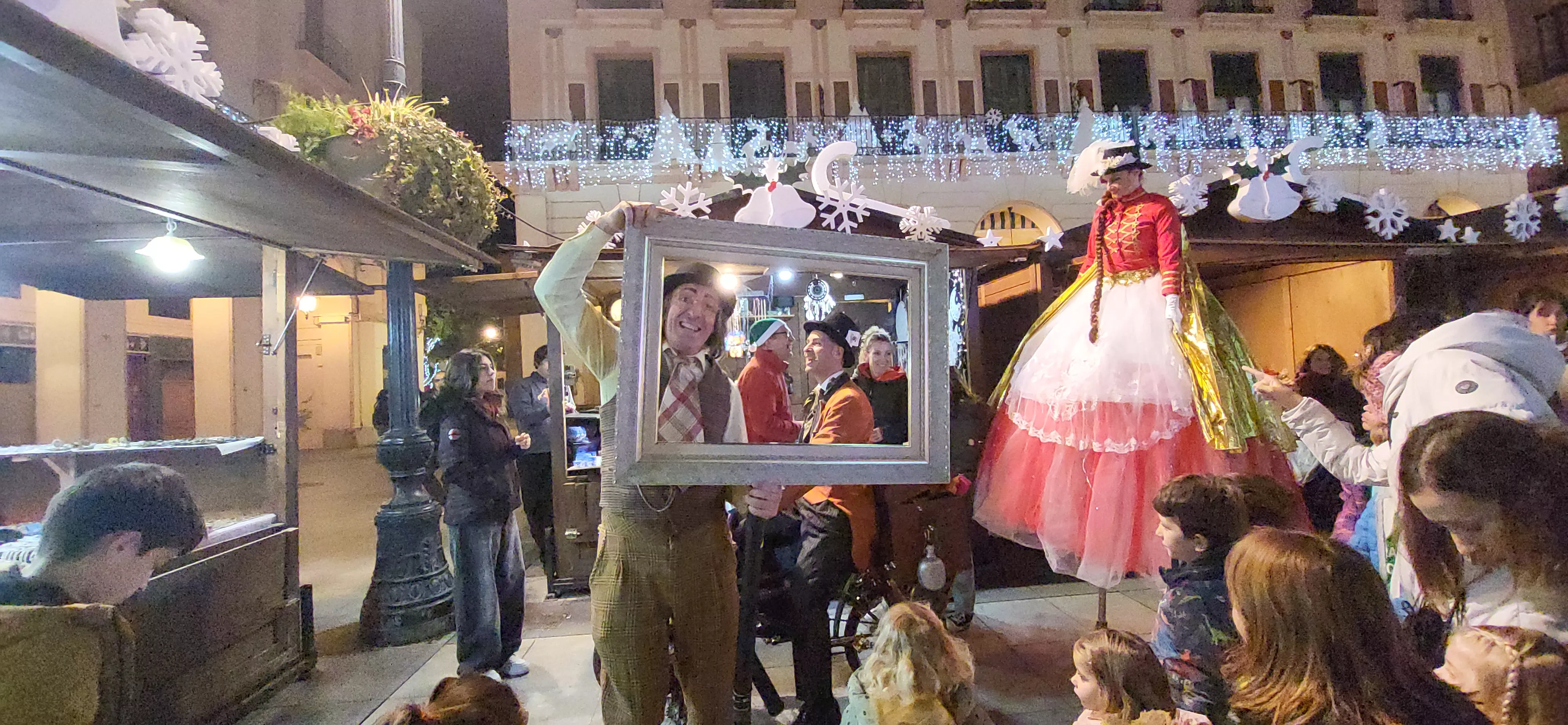 Muestra de Artesanía de Navidad de Huesca 2024.  Foto Mercedes Manterola