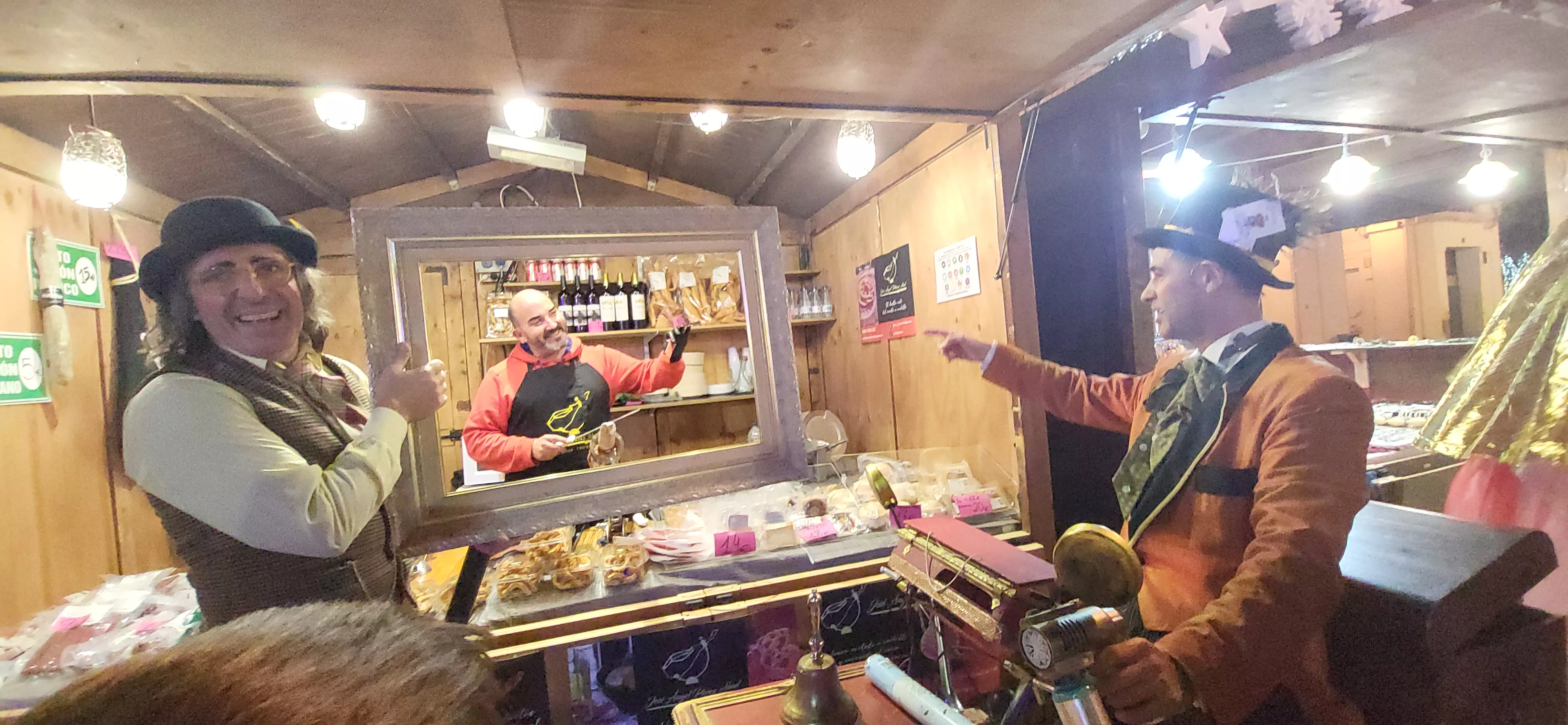 Muestra de Artesanía de Navidad de Huesca 2024.  Foto Mercedes Manterola