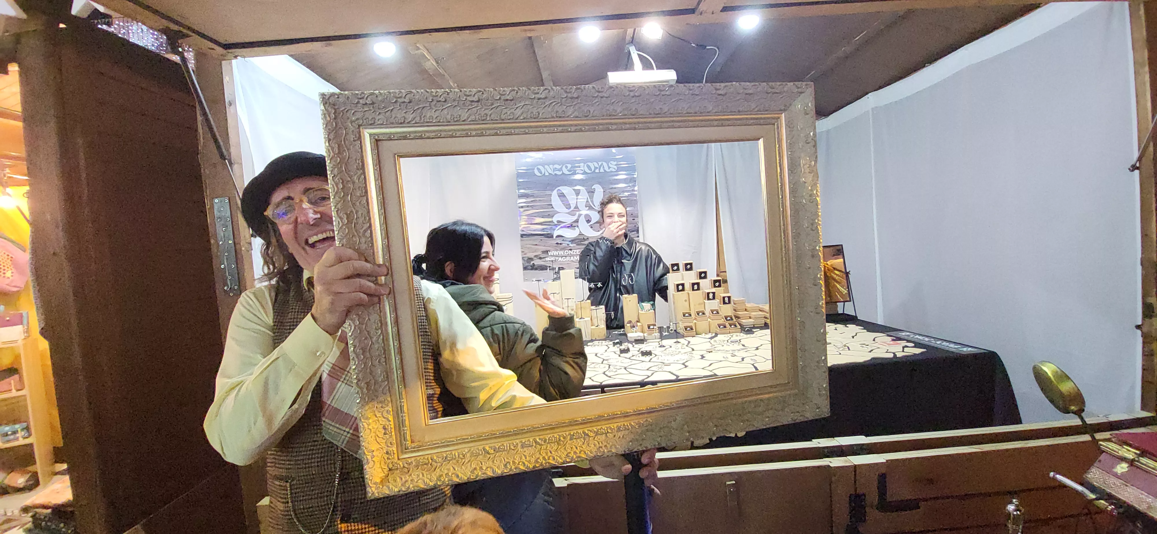 Muestra de Artesanía de Navidad de Huesca 2024.  Foto Mercedes Manterola