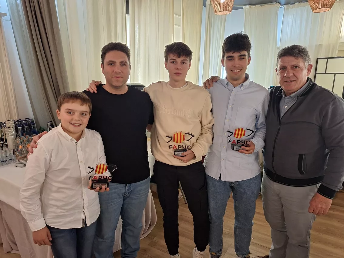 Campeones de Aragón Salmónidos mosca