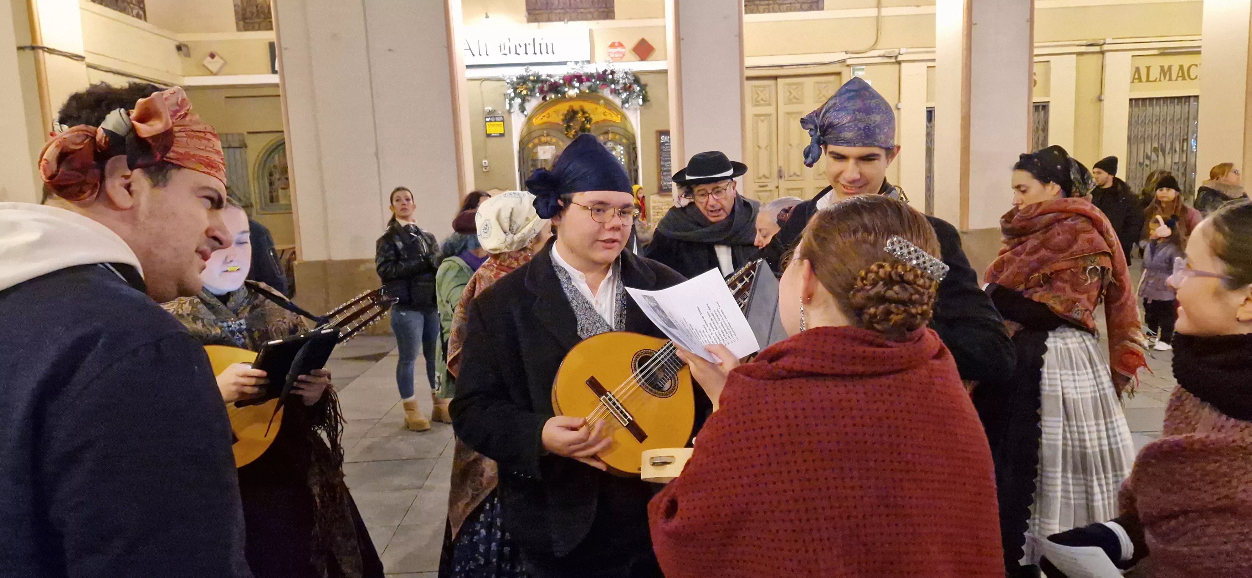 Ronda Aguinaldo 2024 en Huesca. Foto Myriam Martínez
