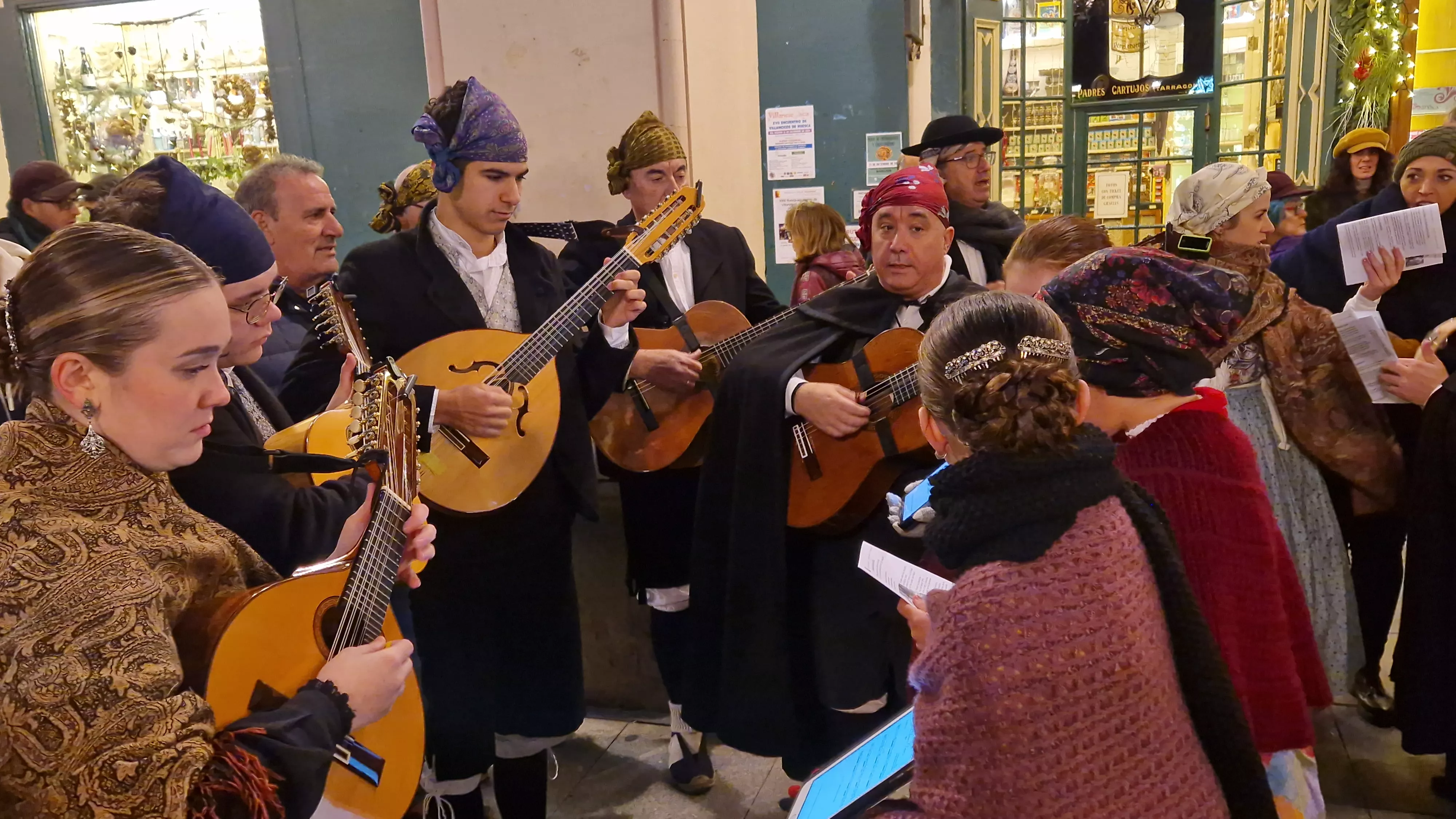 Ronda Aguinaldo de Acordanza 2024 en Huesca. Foto Myriam Martínez