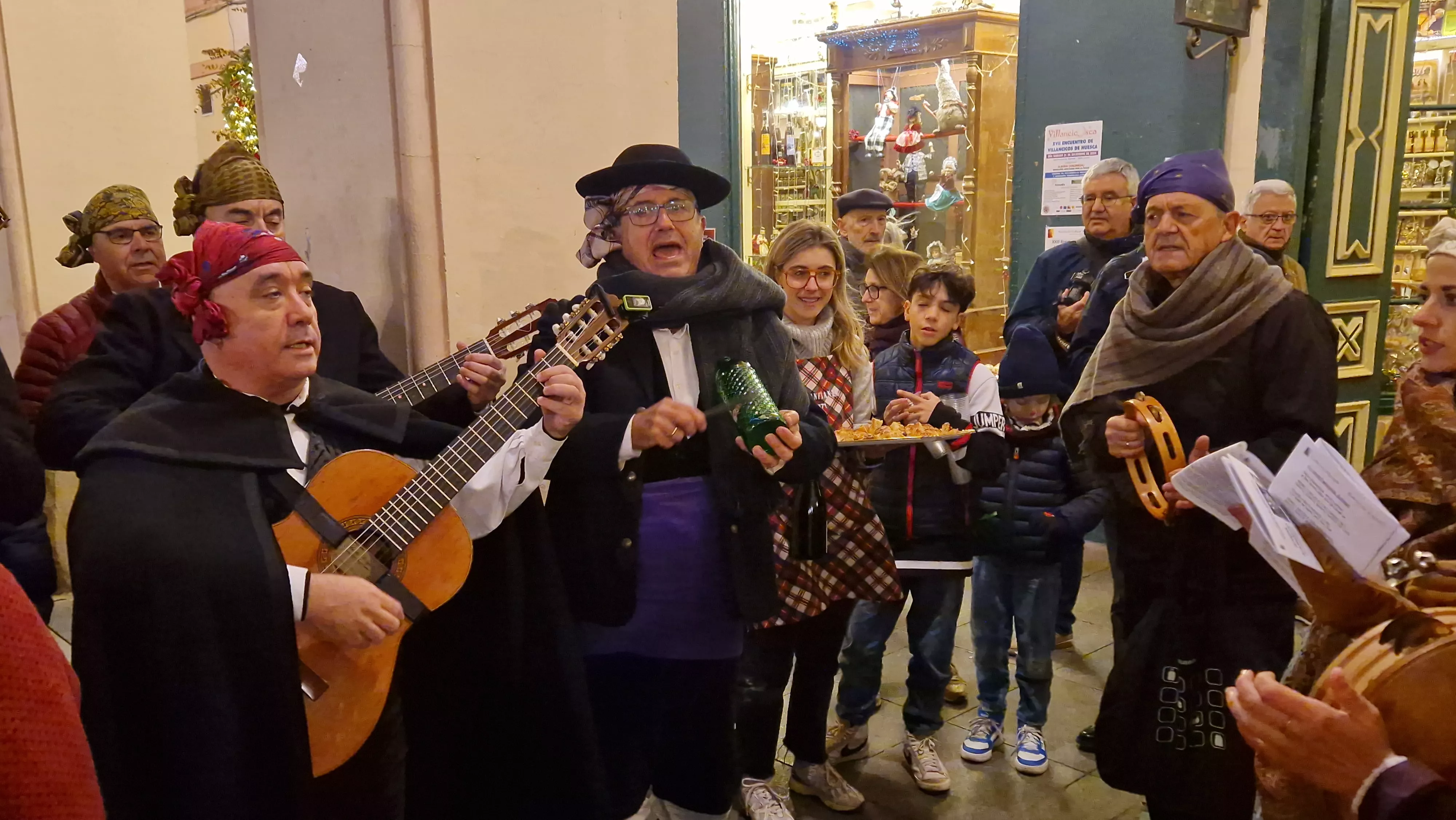 Ronda Aguinaldo de Acordanza 2024 en Huesca. Foto Myriam Martínez