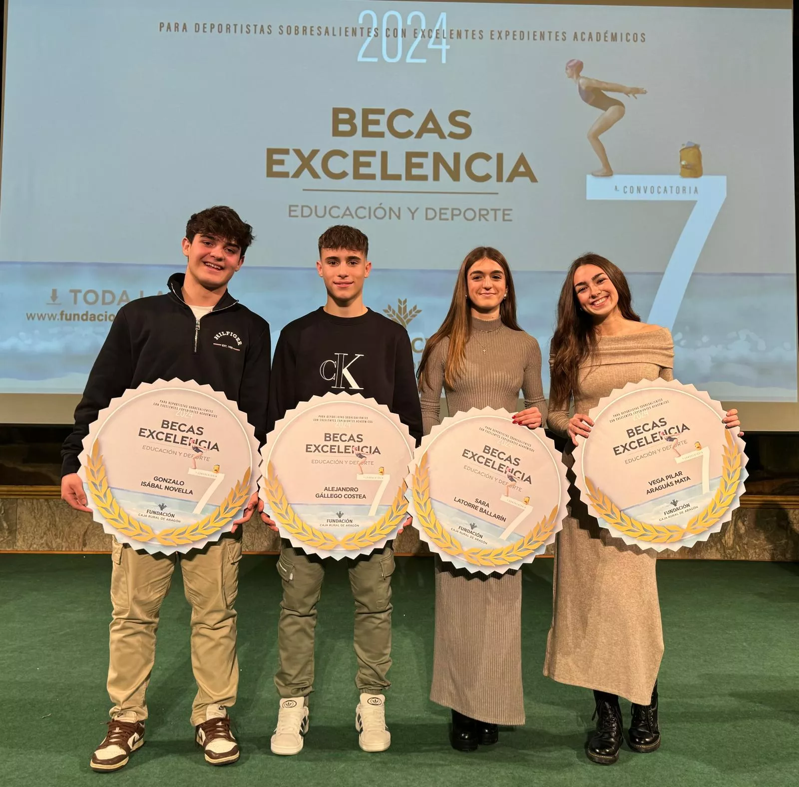 Gonzalo Isábal, Alejandro Gállego, Sara Latorre y Vega Araguás.