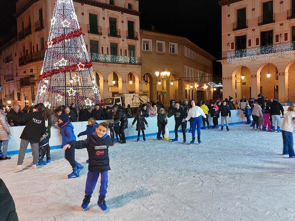 Pista de hielo de Huesca