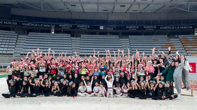 La alegría final de la gran familia del Club 90.