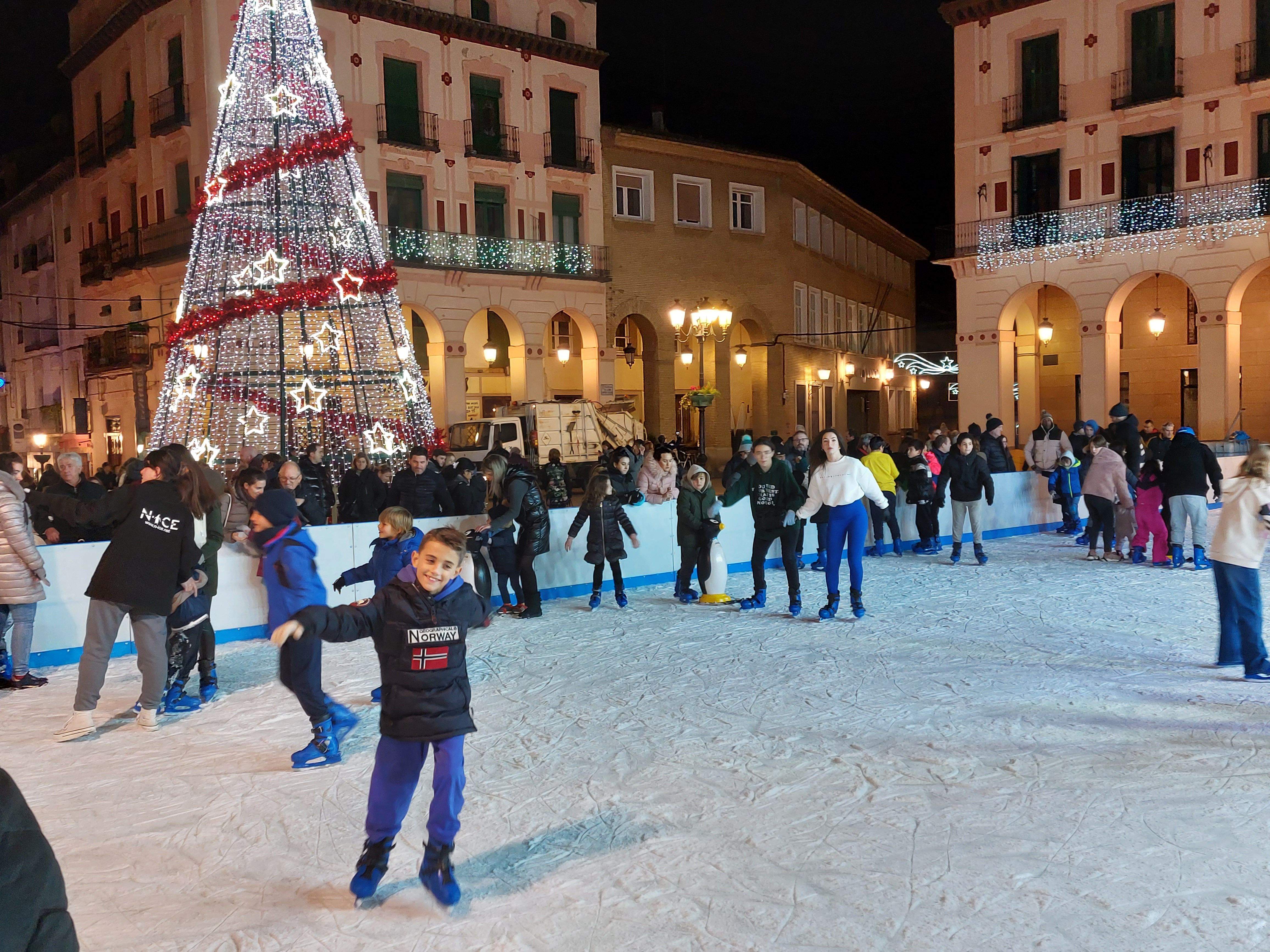 Pista de hielo de Huesca
