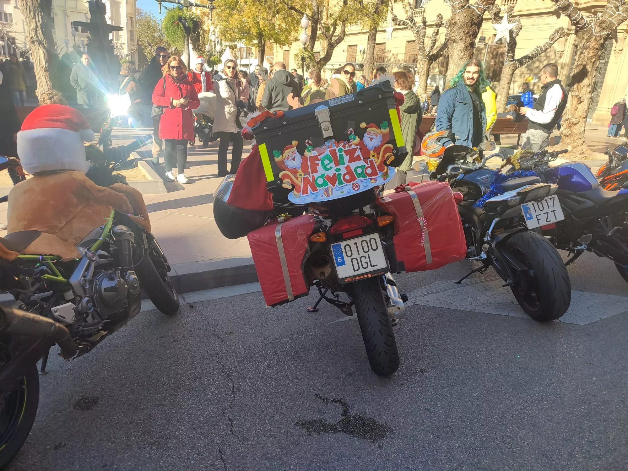 "Papanoelada" motera en Huesca.