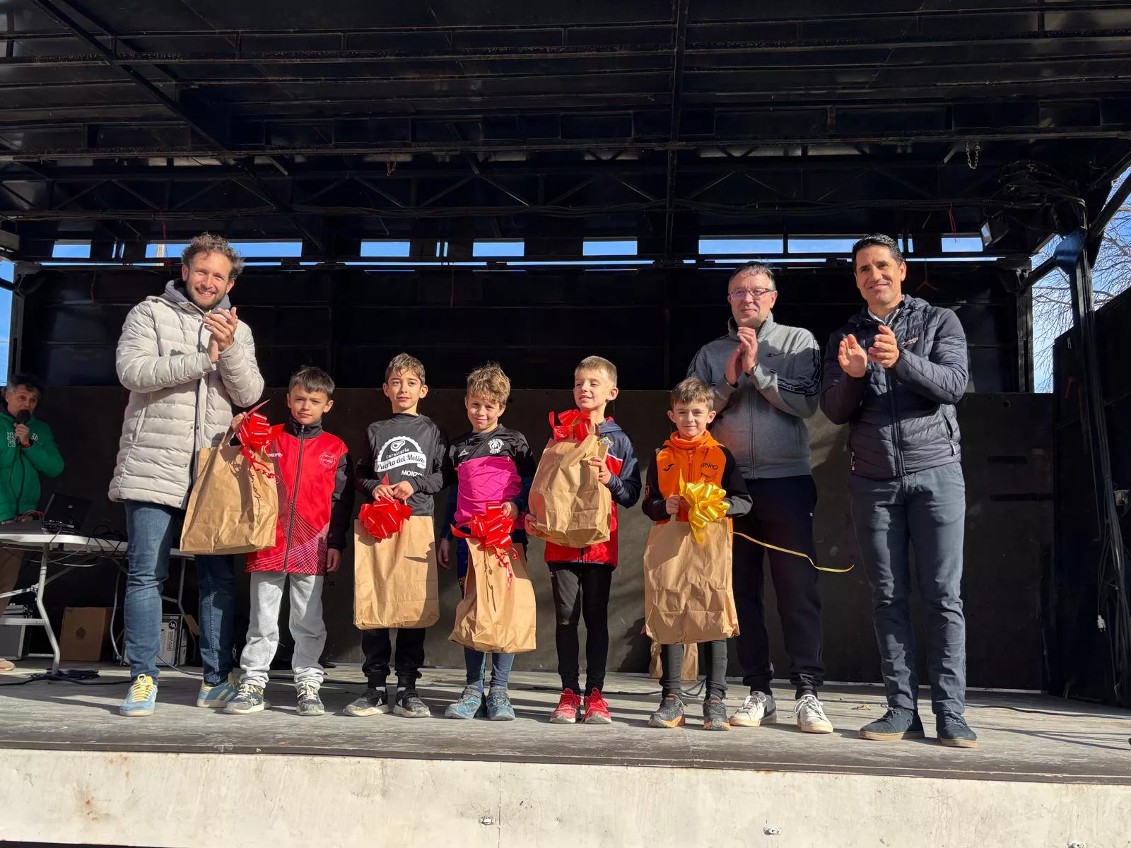 Podio Sub 10 masculino