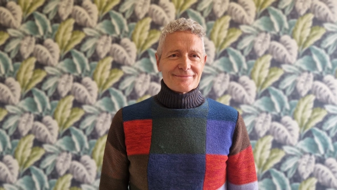 El voluntario Rafael Torrijos considera que poder realizar esta labor es "un regalo". Foto Myriam Martínez