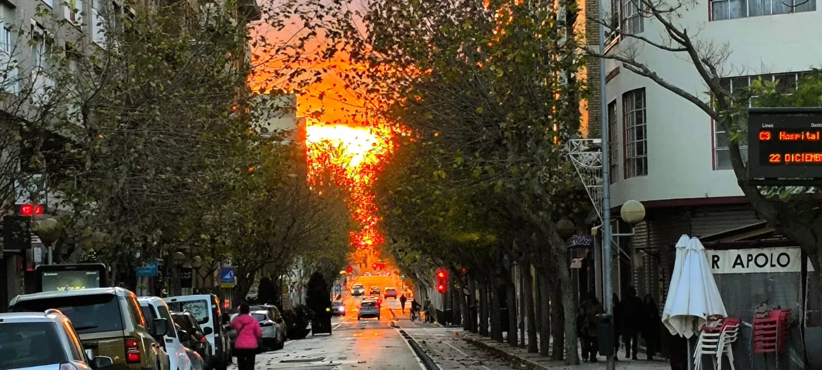 Solsticio de Invierno en la Avenida Martínez de Velasco de Huesca. Foto Joaquín Santafé