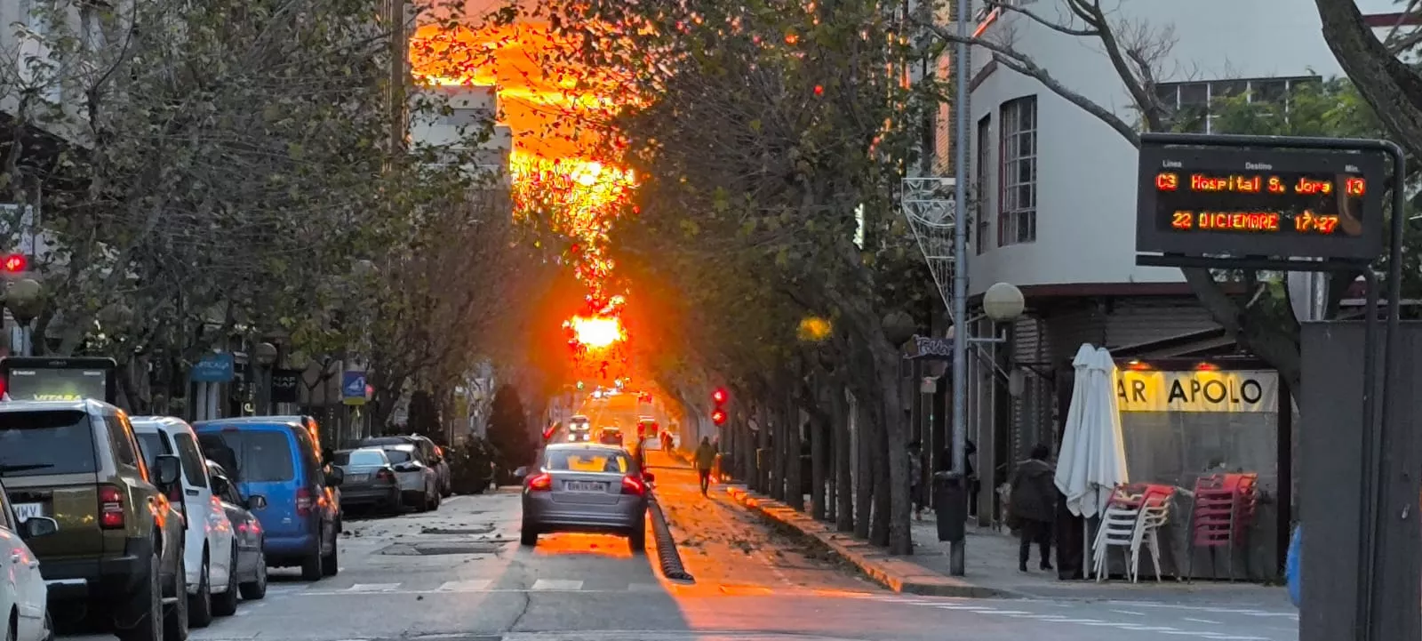 Solsticio de Invierno en la Avenida Martínez de Velasco de Huesca. Foto Joaquín Santafé
