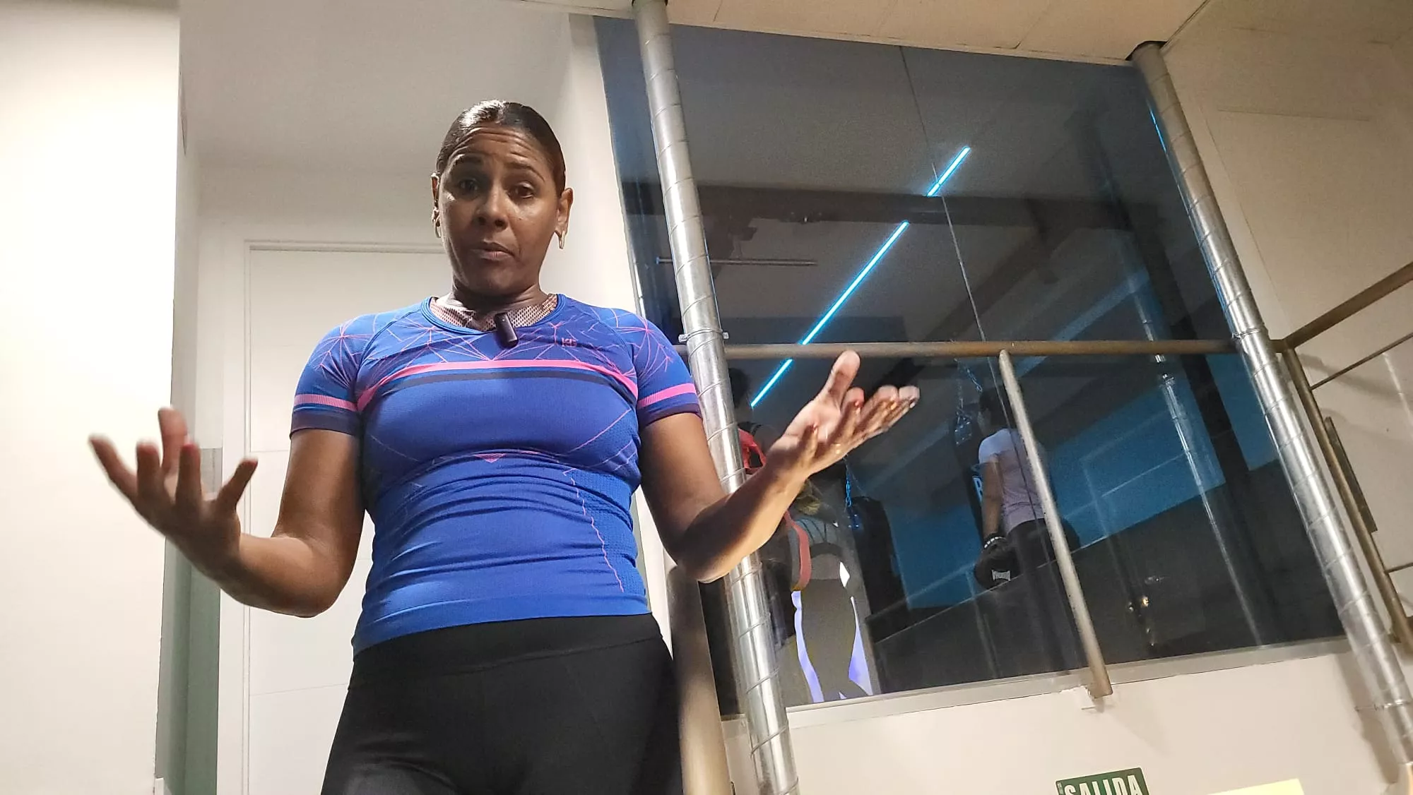 Boxing Salú en Yamira Salú en Huesca