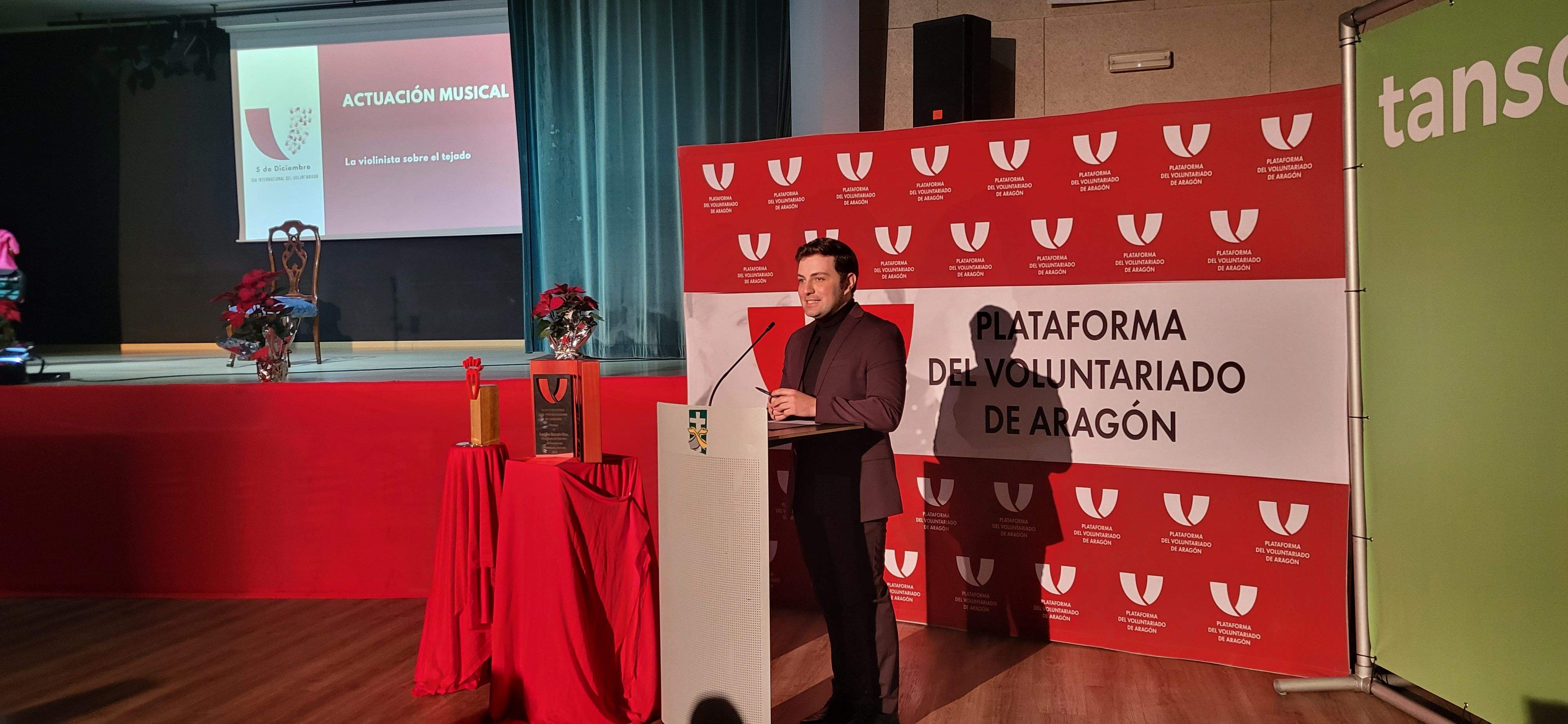 Javier Cao, presentador de la gala del Día del Voluntariado 2022. Foto Myriam Martínez