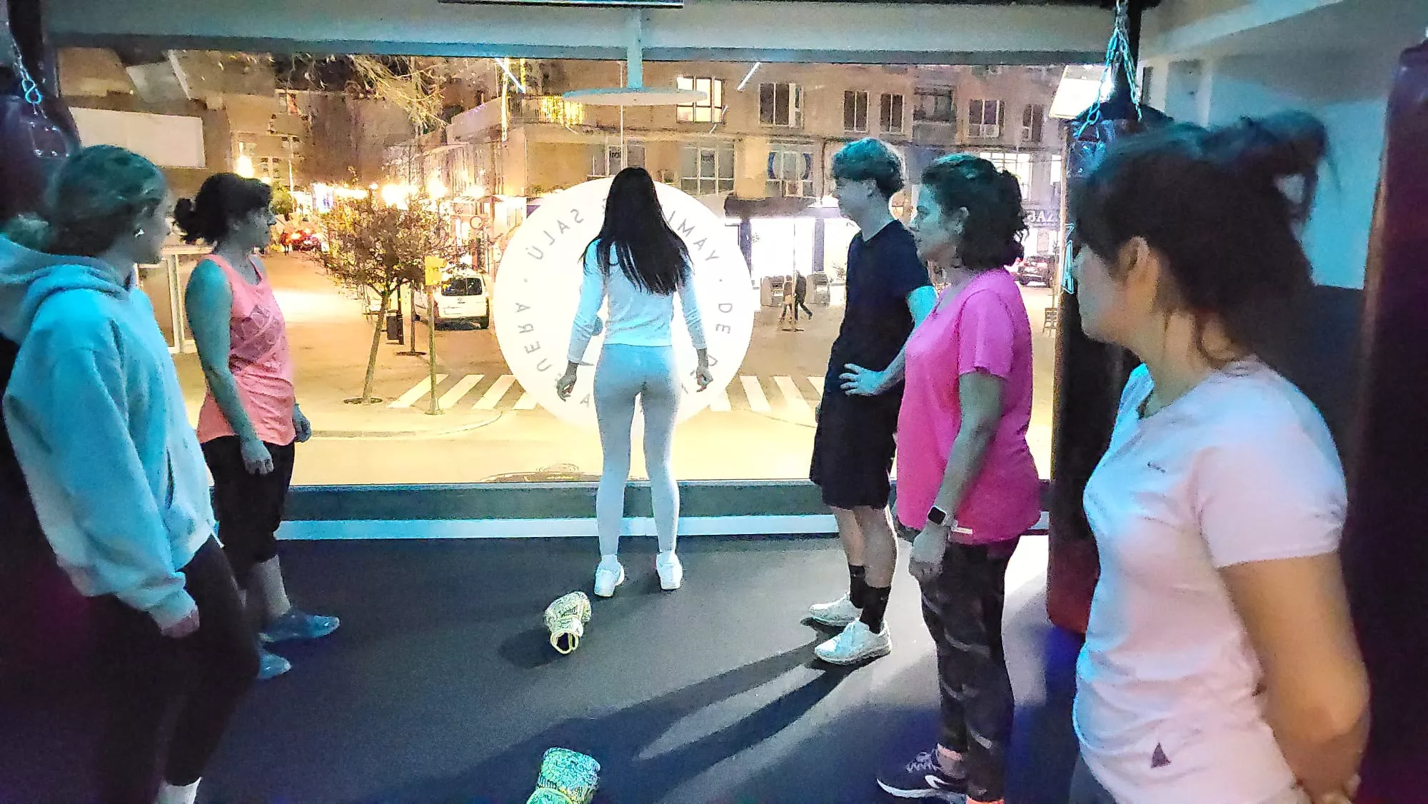 Boxing Salú en Yamira Salú en Huesca