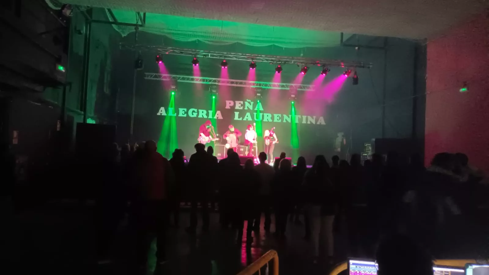 Concierto en el Jai Alai.