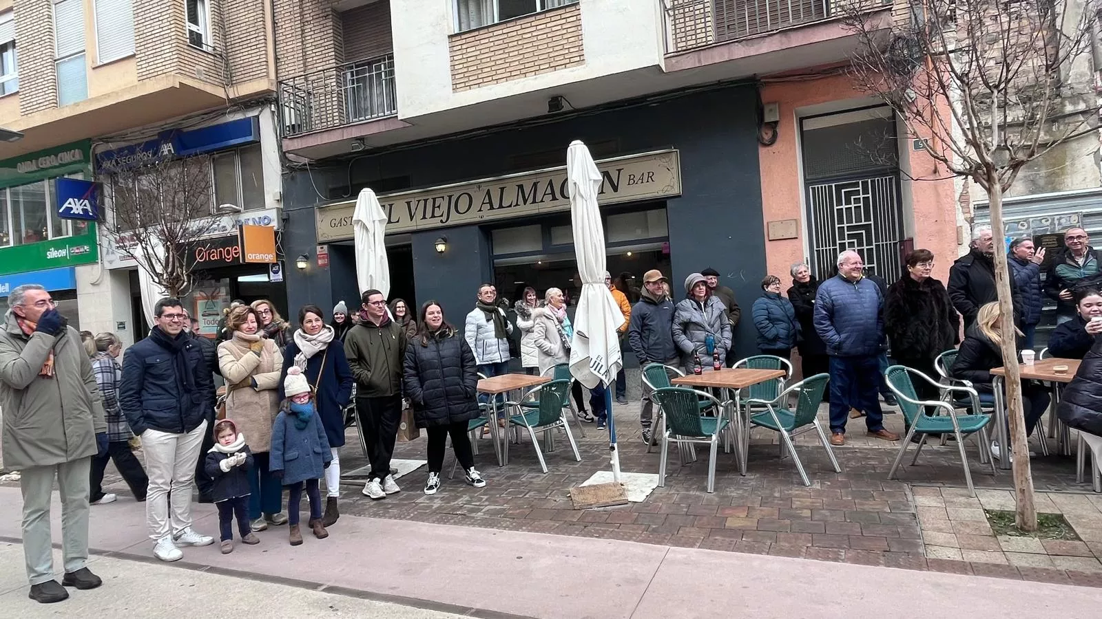 Actuación navideña de Góspel Monzón en el centro de la capital mediocinqueña. Foto Mercedes Manterola