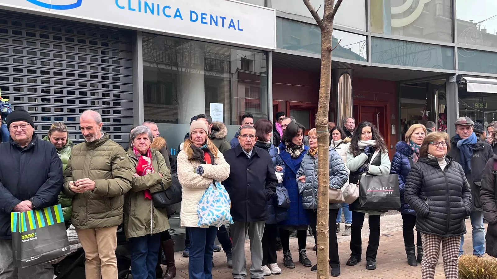 Actuación navideña de Góspel Monzón en el centro de la capital mediocinqueña. Foto Mercedes Manterola