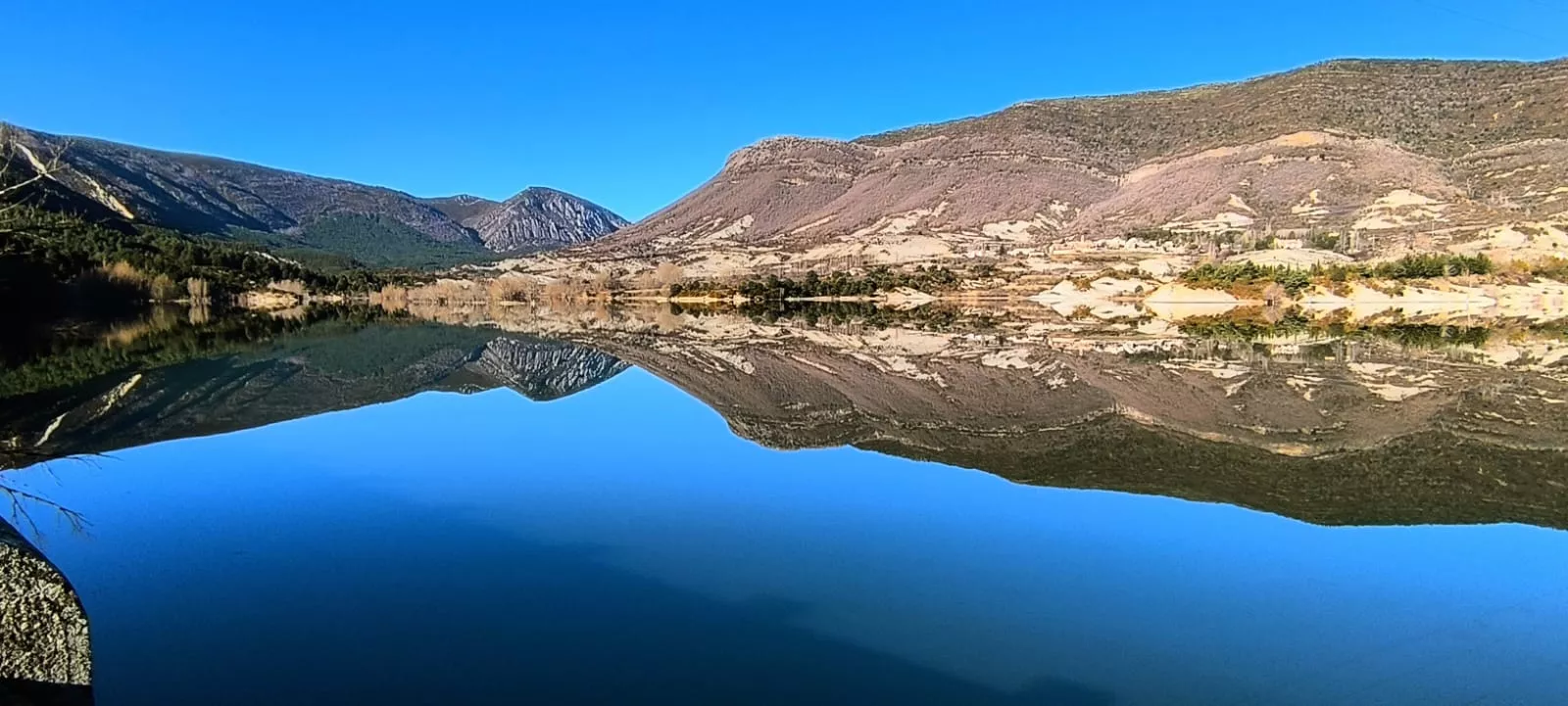 Embalse de Arguis. Foto Joaquín Santafé